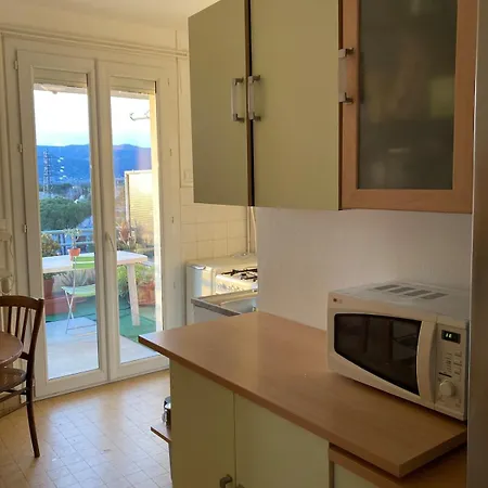 Grand Lumineux Avec Vue Sur L'ardeche Montélimar