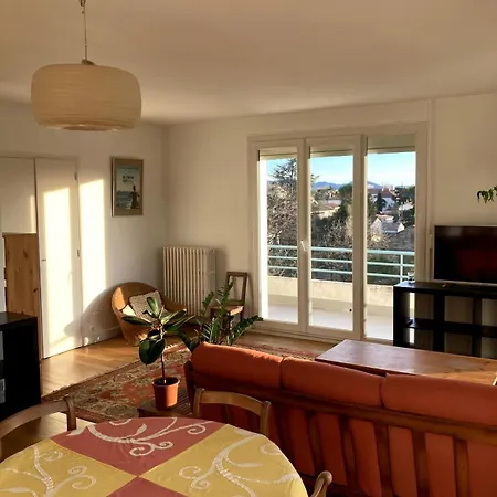 Grand Lumineux Avec Vue Sur L'ardeche Appartement Montélimar
